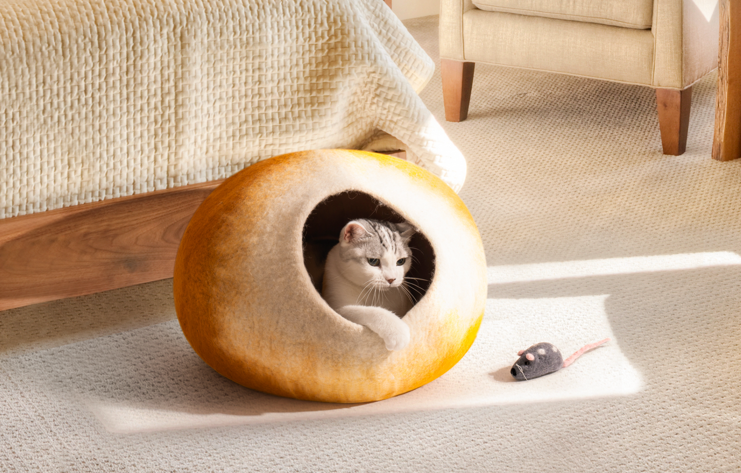 Cave Bed for cats - COCOON